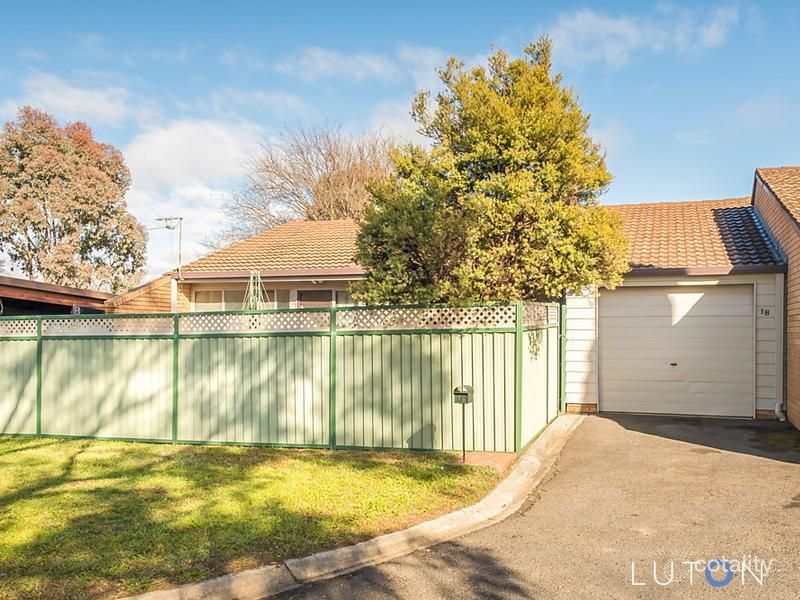 18 Warring Pl, Giralang, ACT 2617