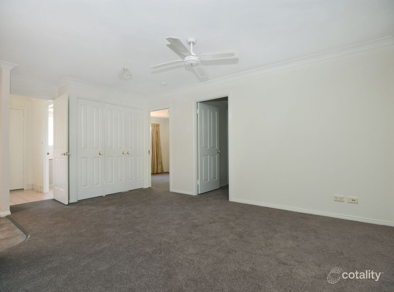 2/26 Clairmont St, Newtown, QLD 4350