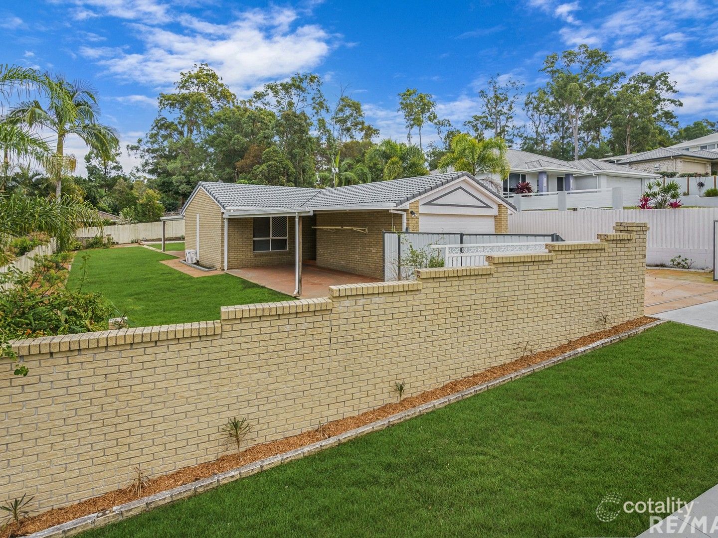 21 Mission Dr, Tallai, QLD 4213