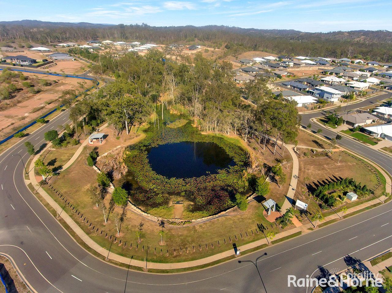 34 Clover Cres, Boyne Island, QLD 4680