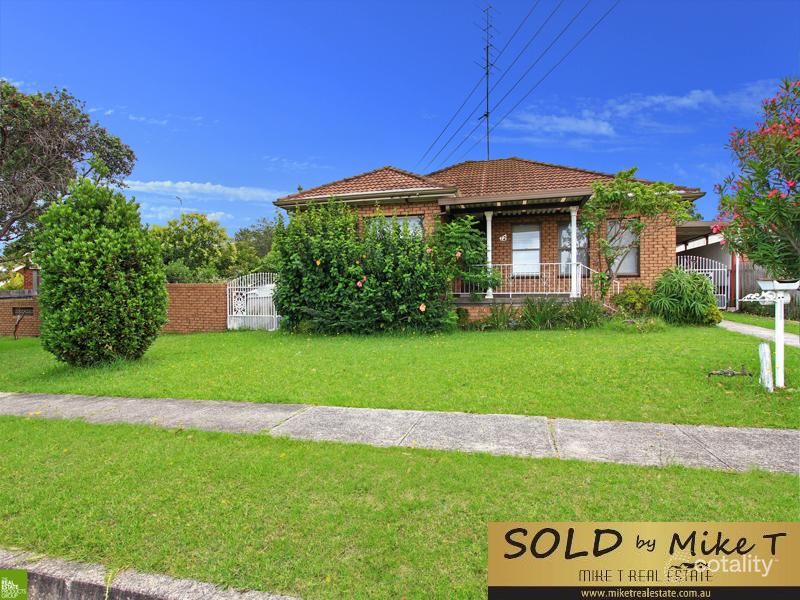 12 First Ave N, Warrawong, NSW 2502