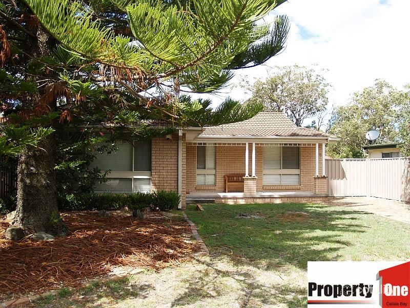 13 Queen Mary St, Callala Beach, NSW 2540