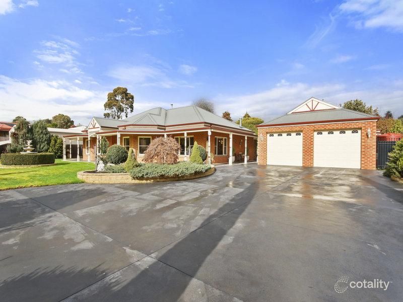 27 Prospect Rd, Wandin North, VIC 3139