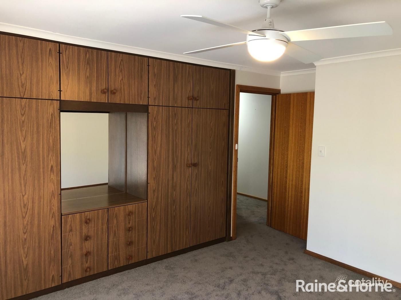 72 Railway Tce, Cummins, SA 5631