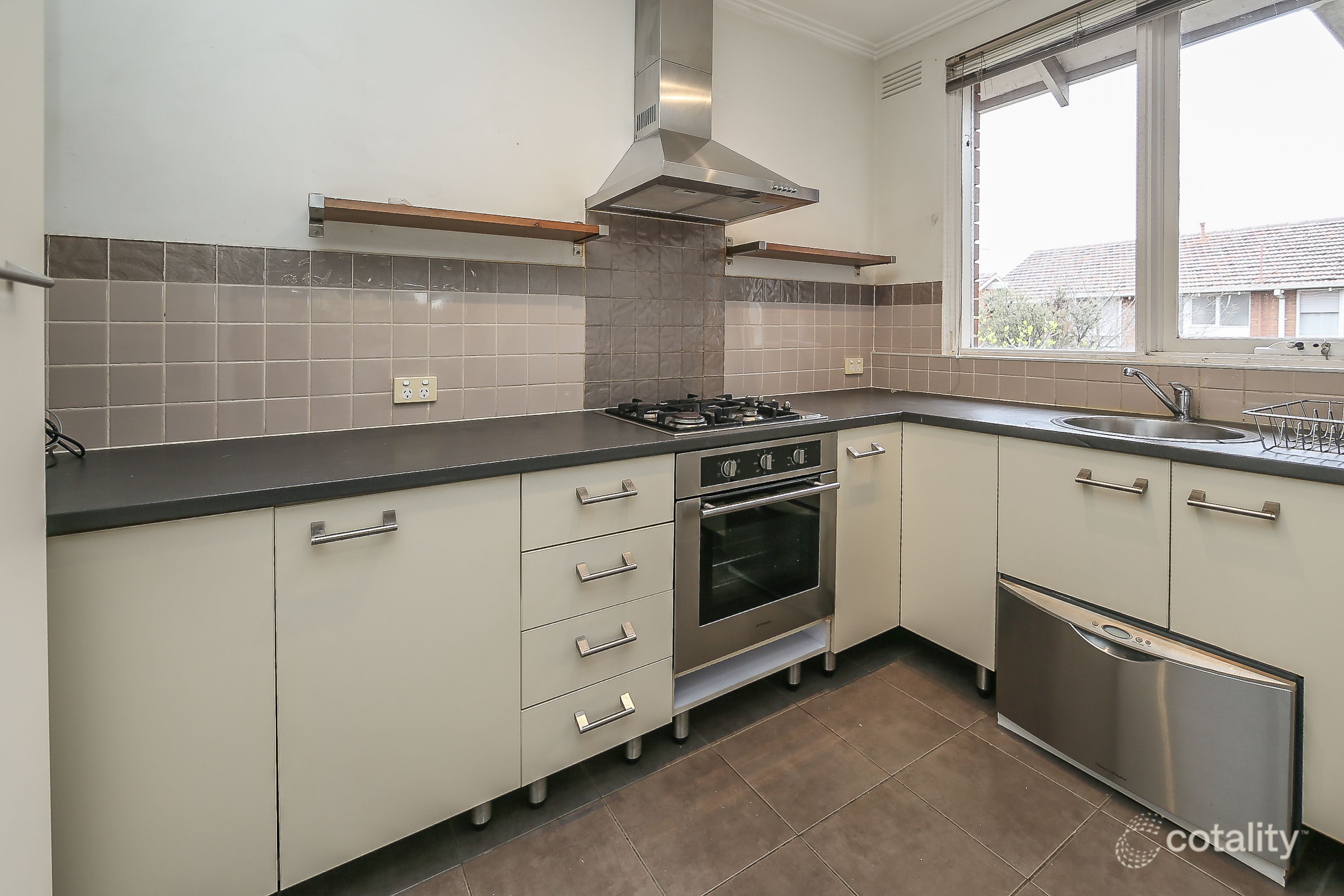 14/596 Riversdale Rd, Camberwell, VIC 3124