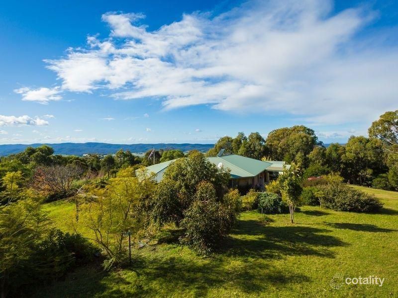 24 Thornhill Cl, Black Range, NSW 2550