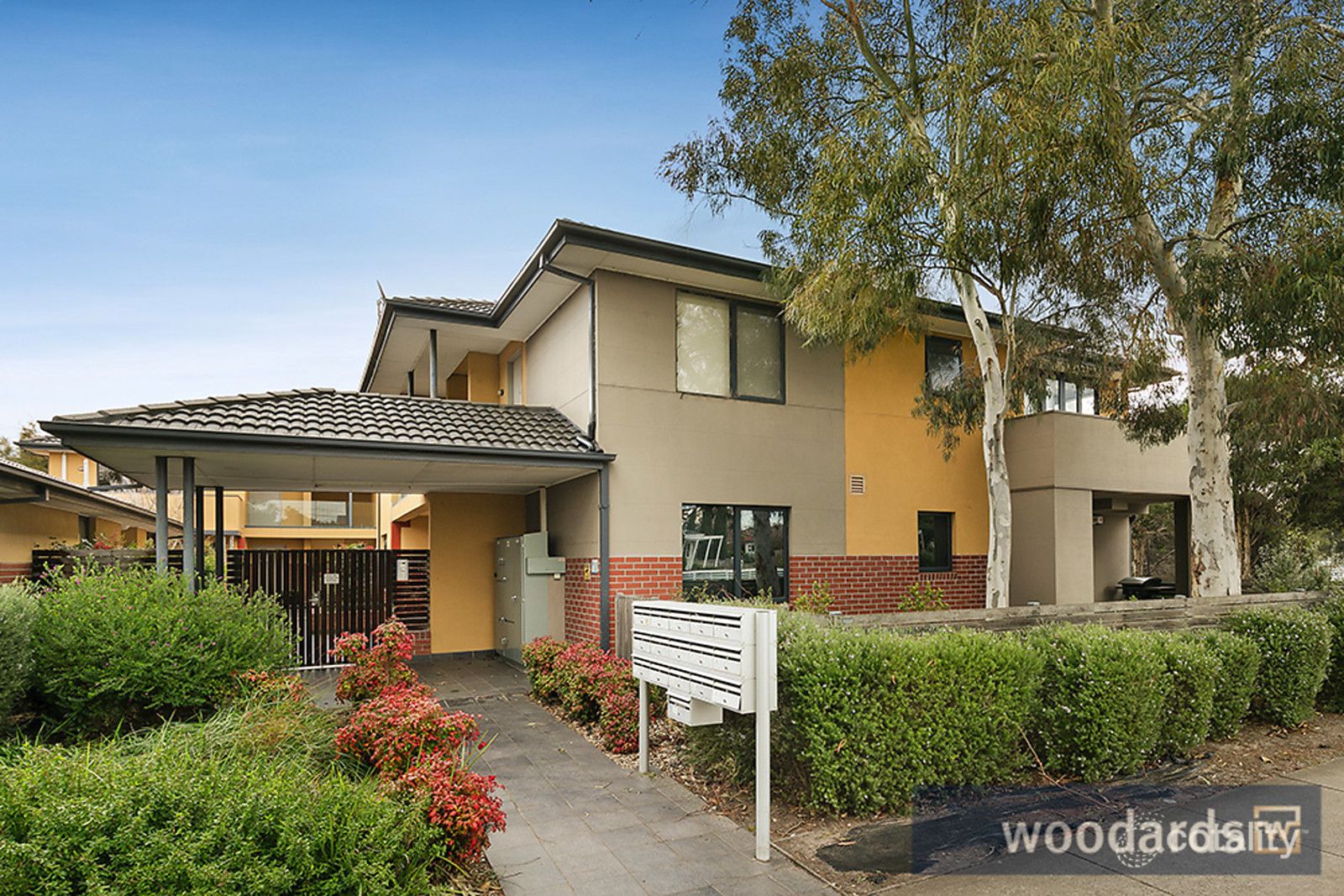 13/8-10 Browns Rd, Clayton, VIC 3168