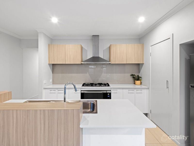 22 Shearwater Dr, Armstrong Creek, VIC 3217