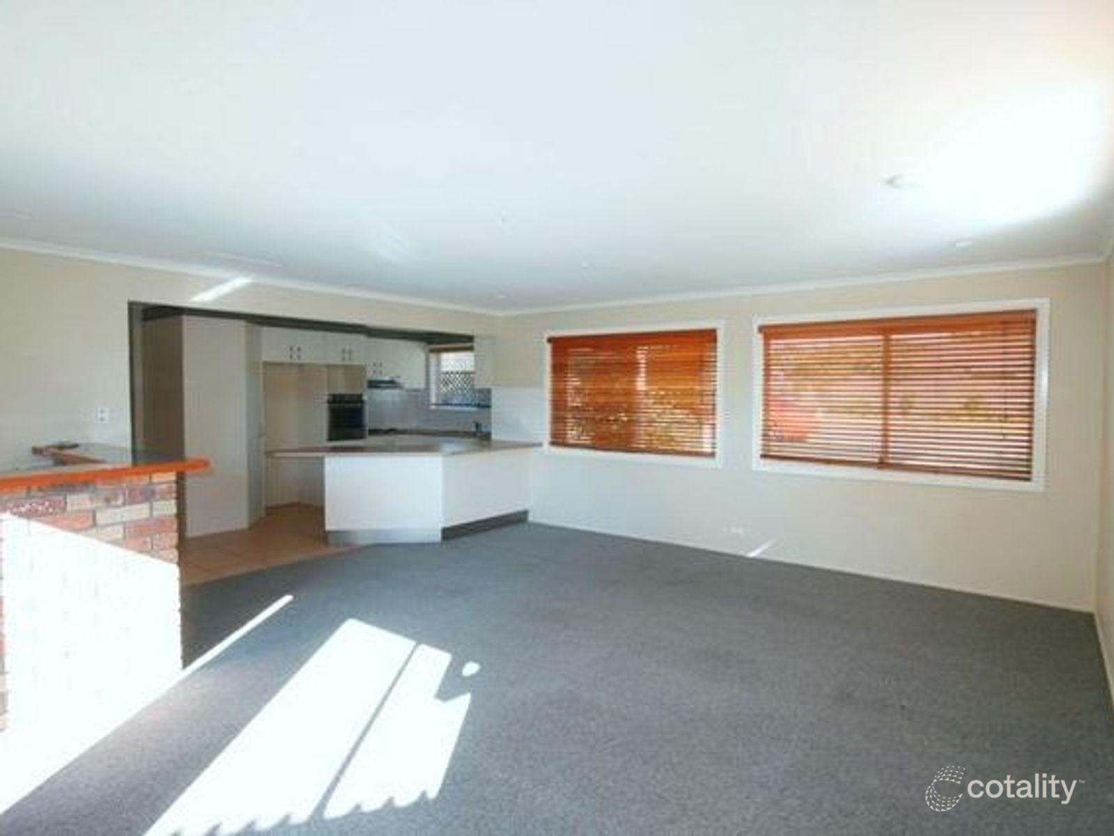 75 Lambros Dr, Benowa, QLD 4217