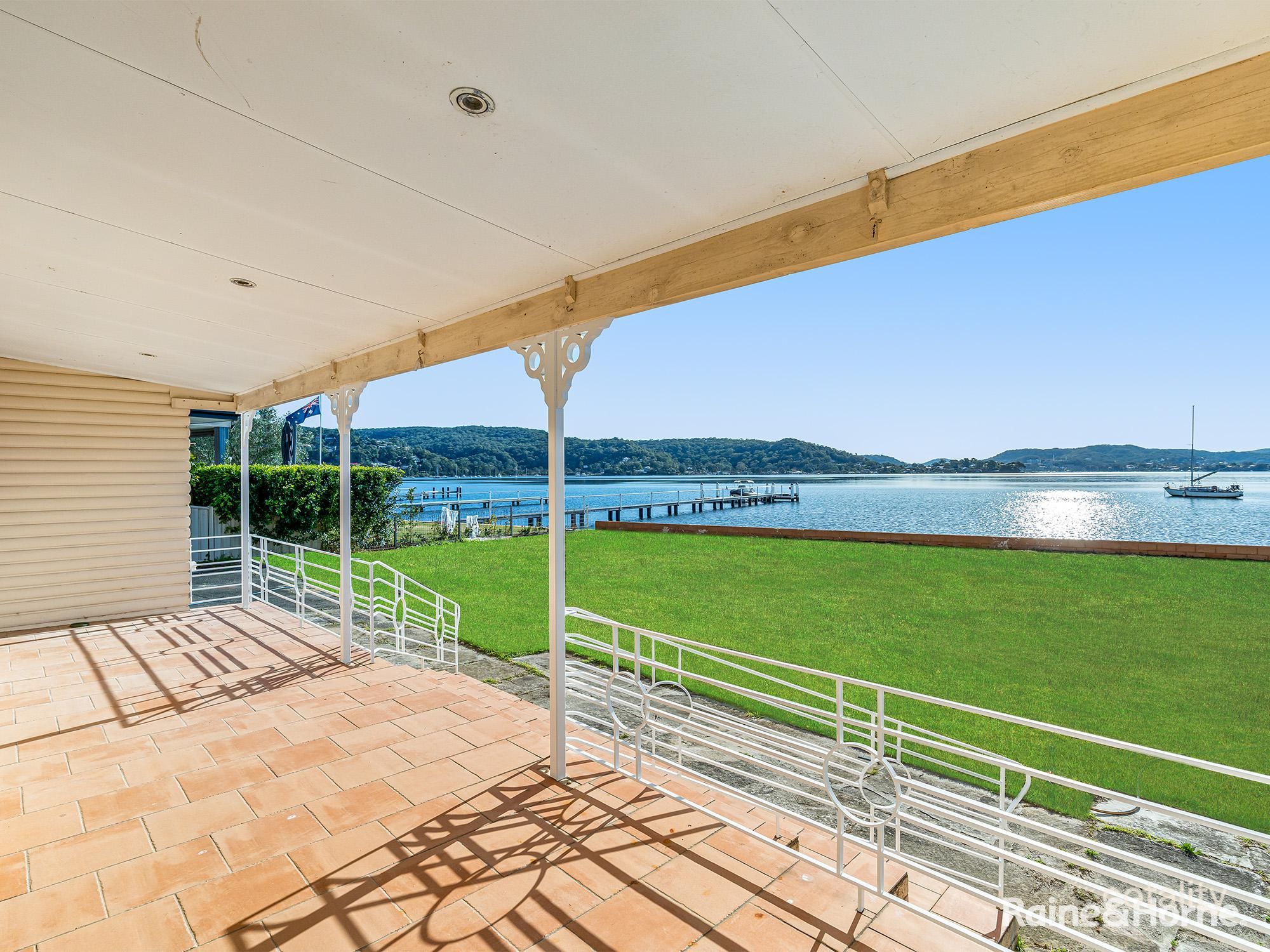 21 Couche Cres, Koolewong, NSW 2256