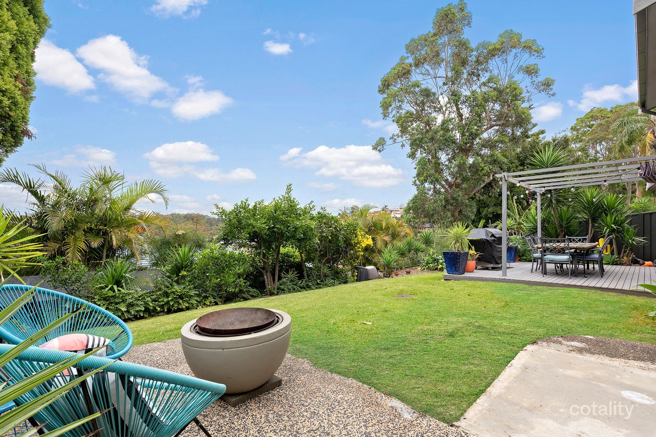 31 Alhambra Ave, Macquarie Hills, NSW 2285