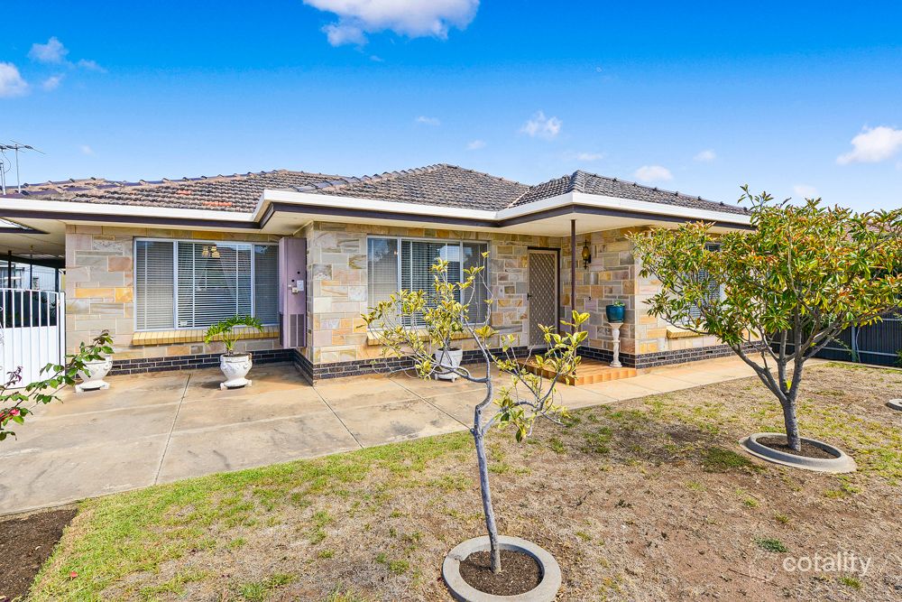8 Ray St, Findon, SA 5023
