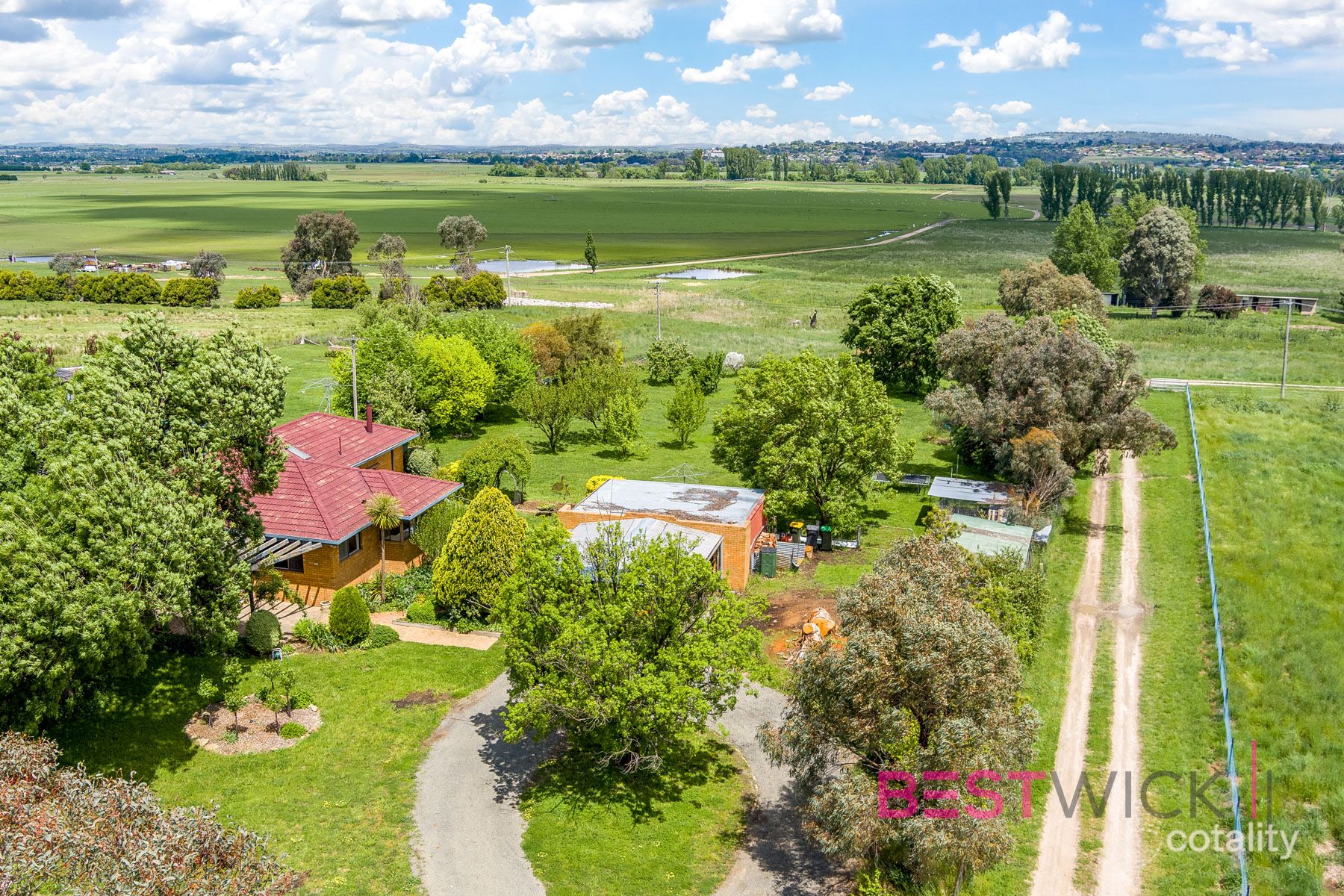 379 Eleven Mile Dr, Eglinton, NSW 2795