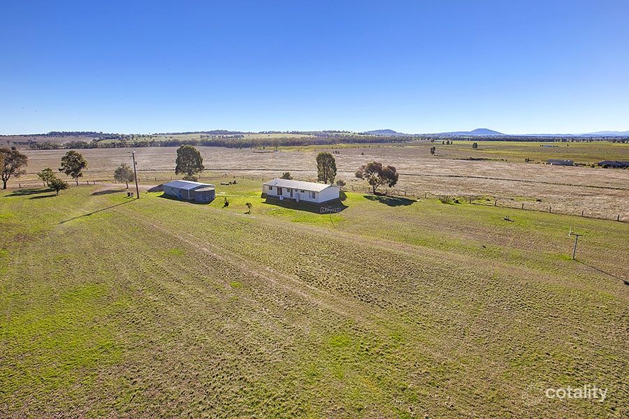 108 Quia Station Rd, Emerald Hill, NSW 2380