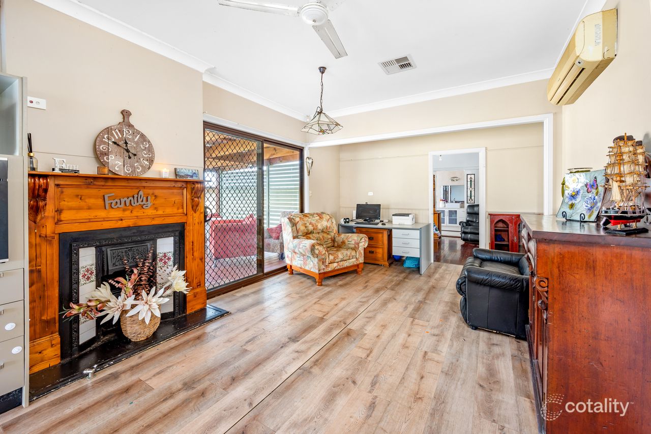 52 Glenroy St, Thornton, NSW 2322