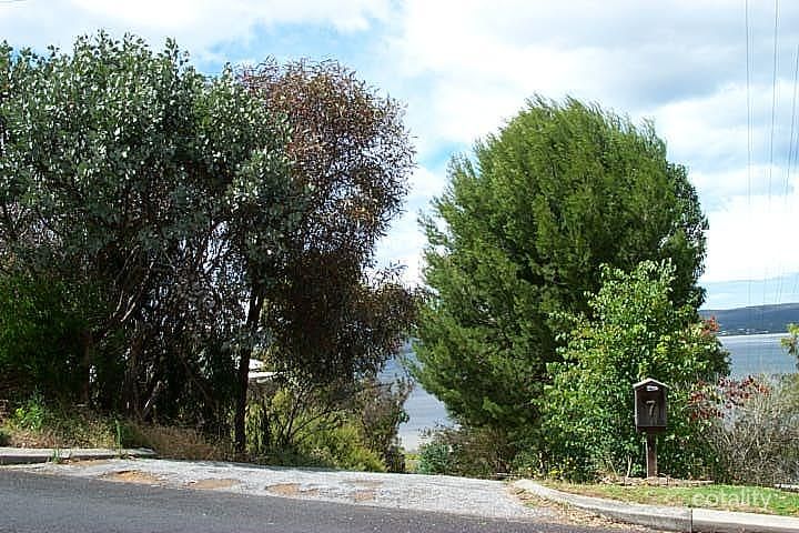 7 Carlisle St, Mount Melville, WA 6330