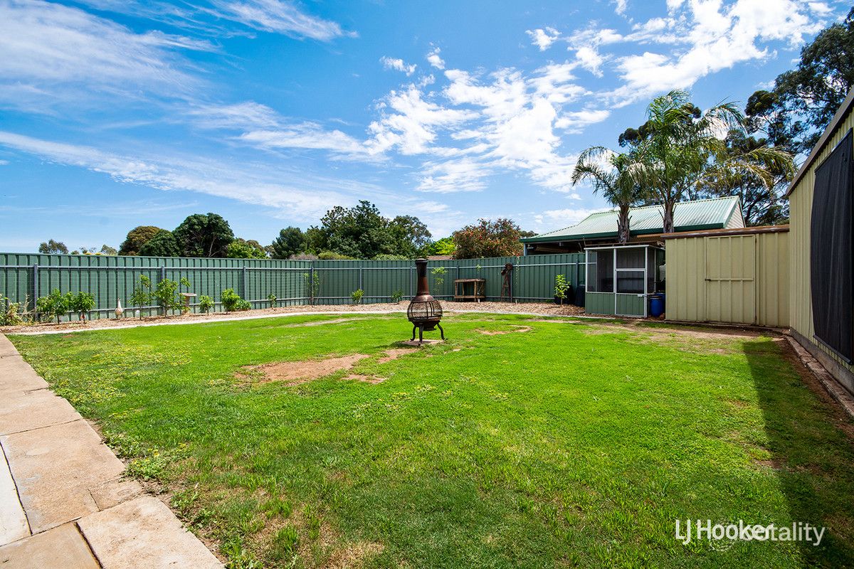 21 Jones Cres, Elizabeth East, SA 5112