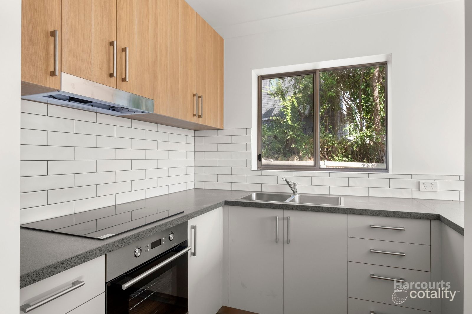 1/335 Churchill Ave, Sandy Bay, TAS 7005