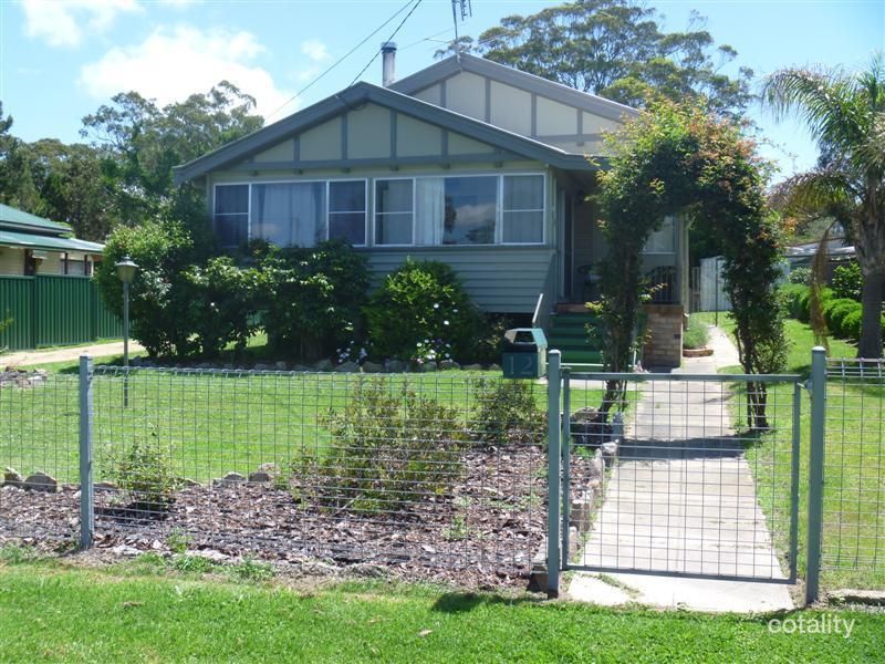 12 Belwood St, Stanthorpe, QLD 4380