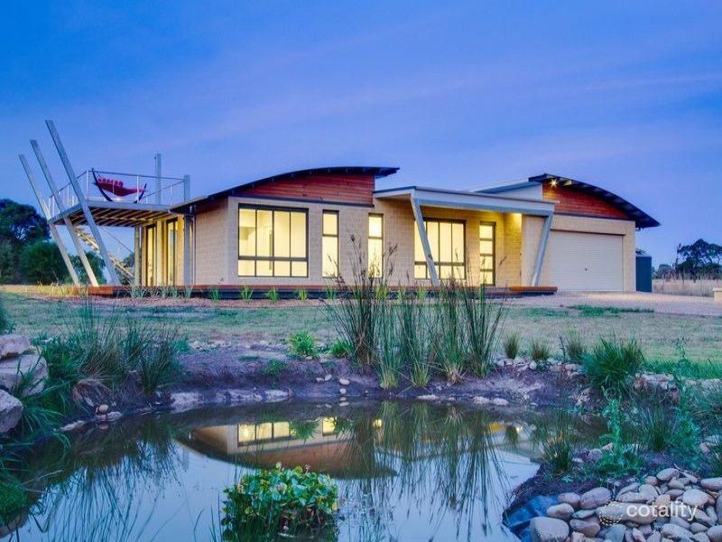 242 Bay Rd, Jam Jerrup, VIC 3984