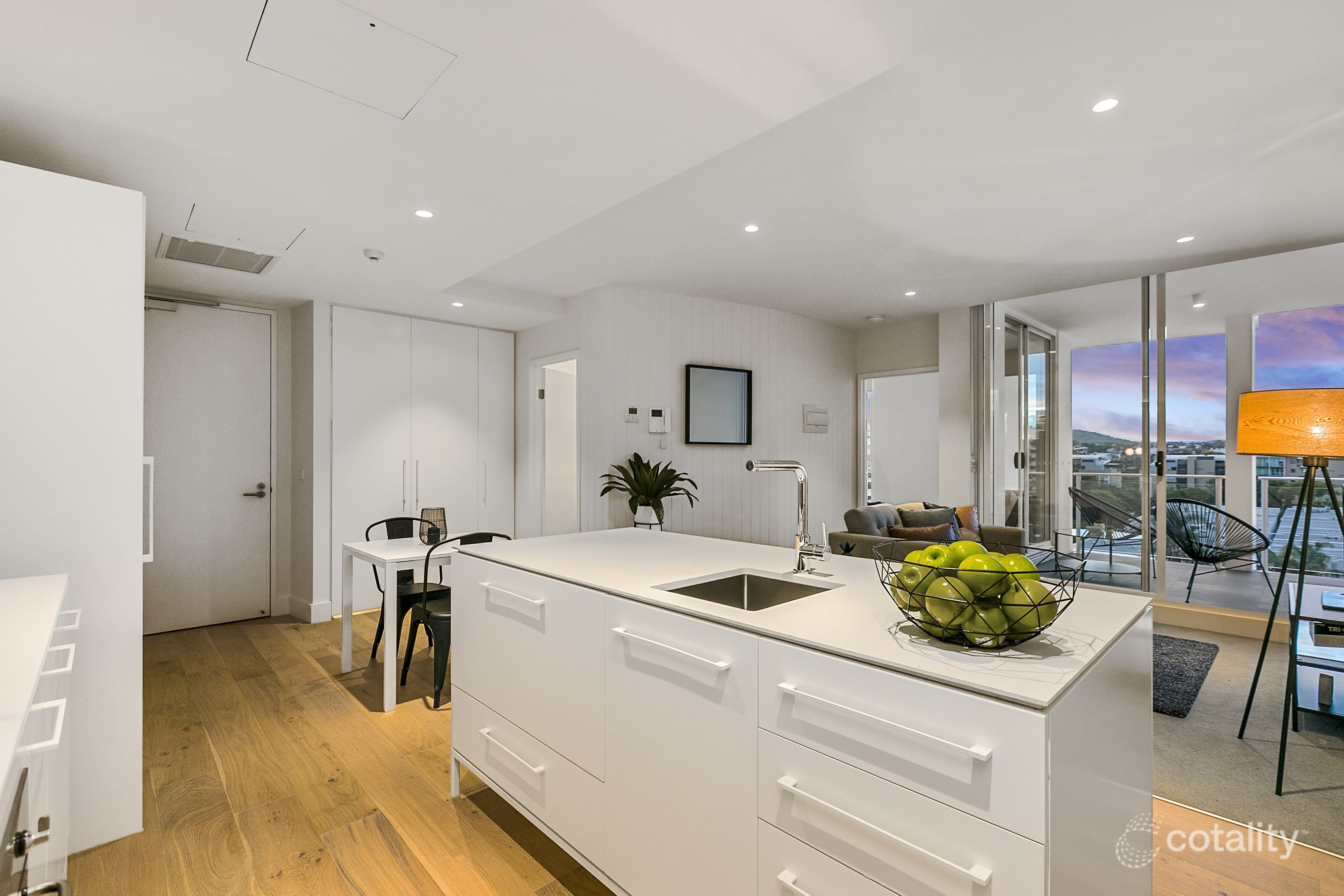 708/4-14 Bank St, West End, QLD 4101