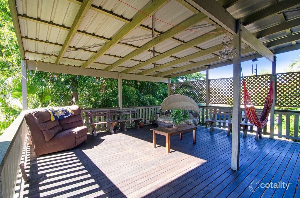 129 K P Mcgrath Dr, Elanora, QLD 4221