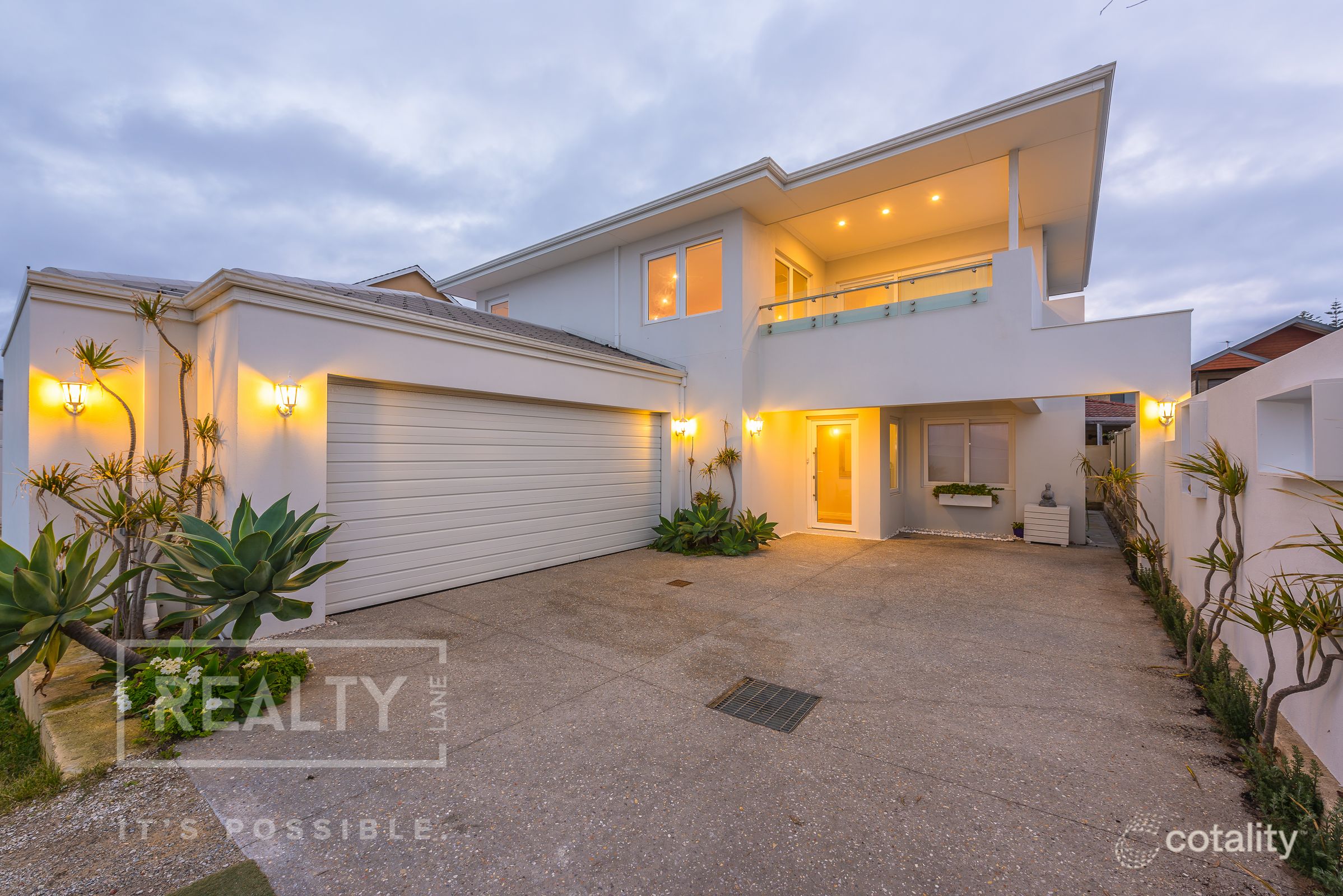 29b West Coast Dr, Watermans Bay, WA 6020