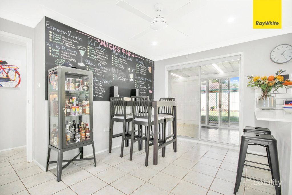 2 Nellie Stewart Dr, Doonside, NSW 2767