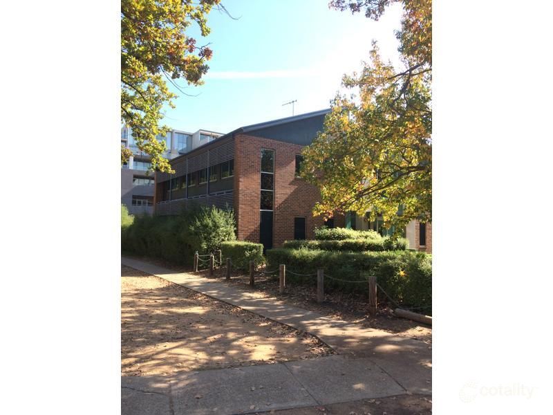 11 Elouera St, Braddon, ACT 2612