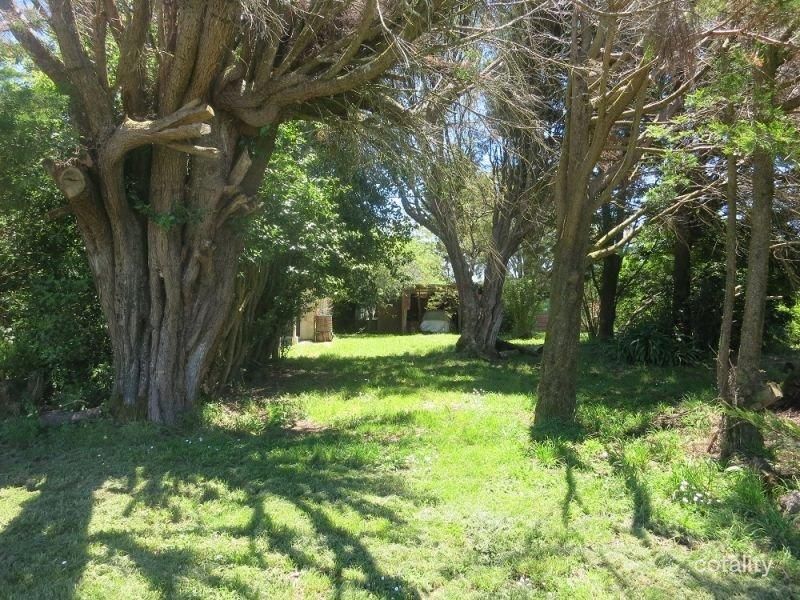 12 Pound Rd, Beech Forest, VIC 3237