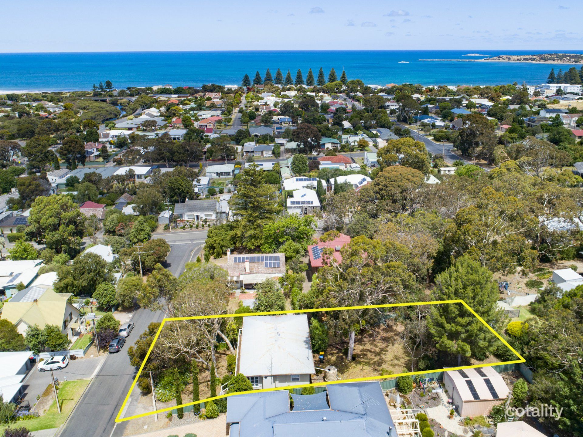 3 Dorset Ave, Victor Harbor, SA 5211