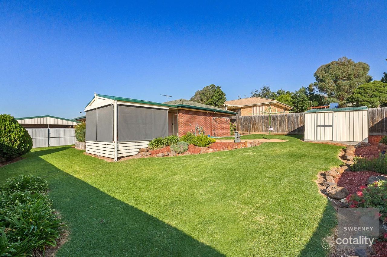 19 Todd Ct, Darley, VIC 3340