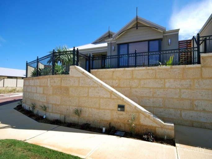 26 Somerly Dr, Clarkson, WA 6030