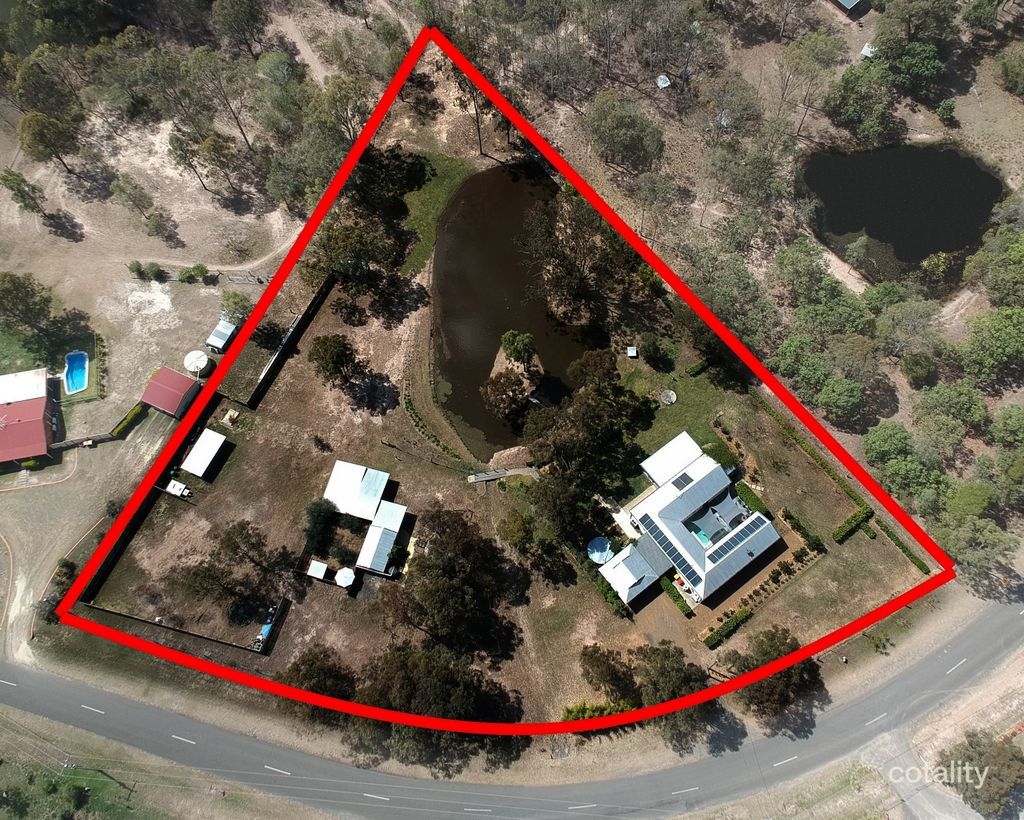 2 Bucknall Ct, Regency Downs, QLD 4341