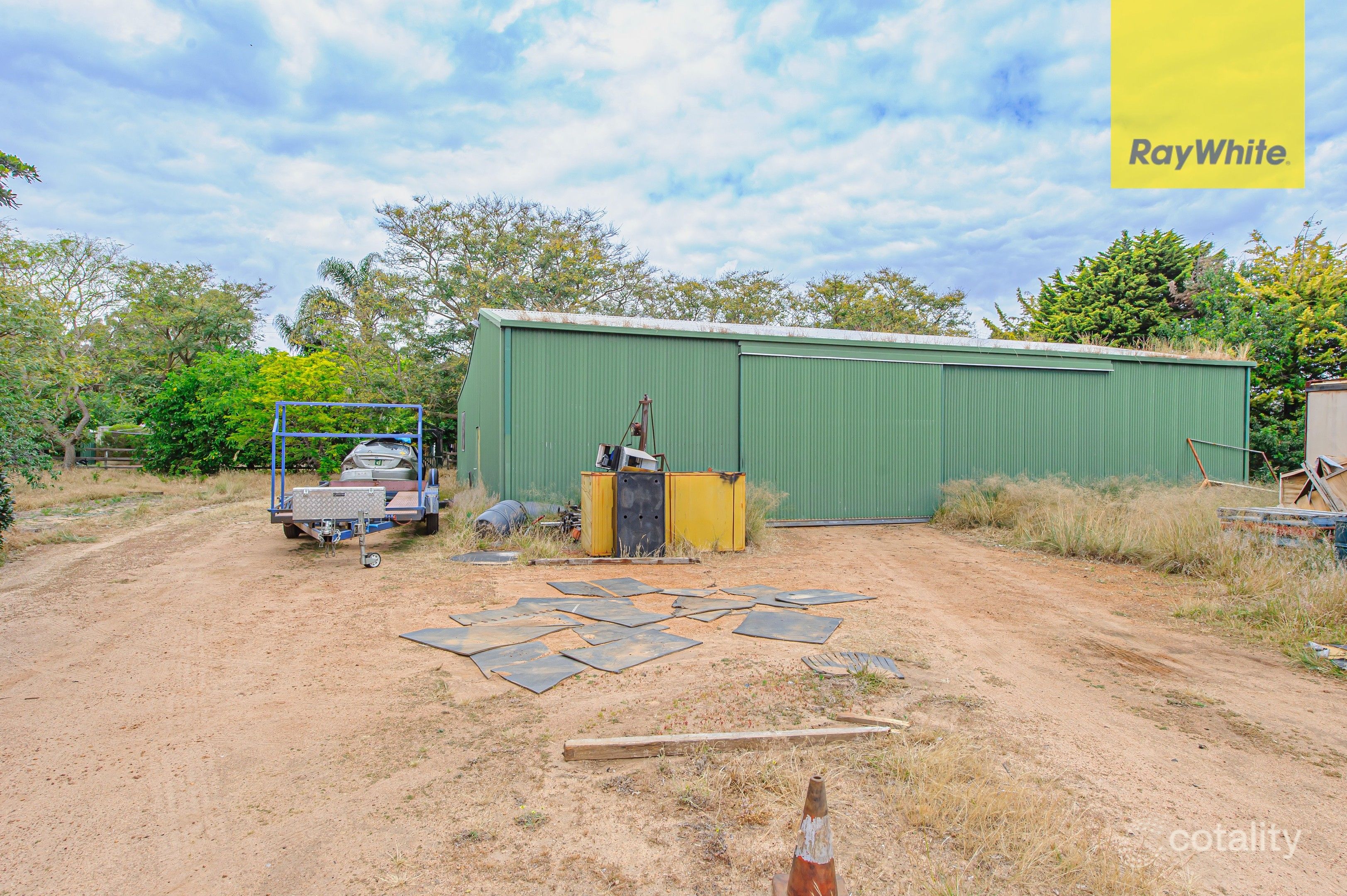 2411 Great Northern Hwy, Bullsbrook, WA 6084