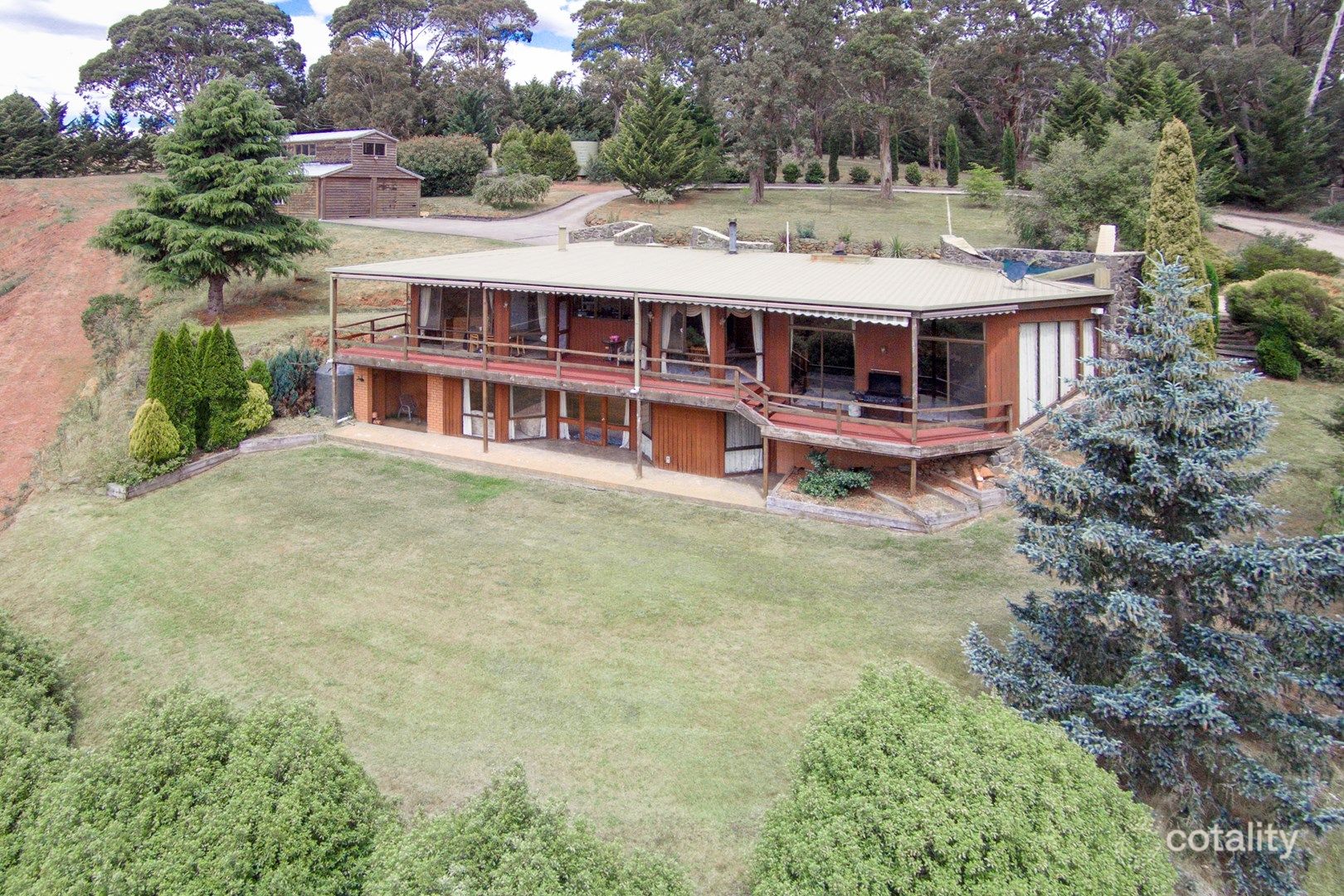 24 Waterloo Flat Rd, Bullengarook, VIC 3437