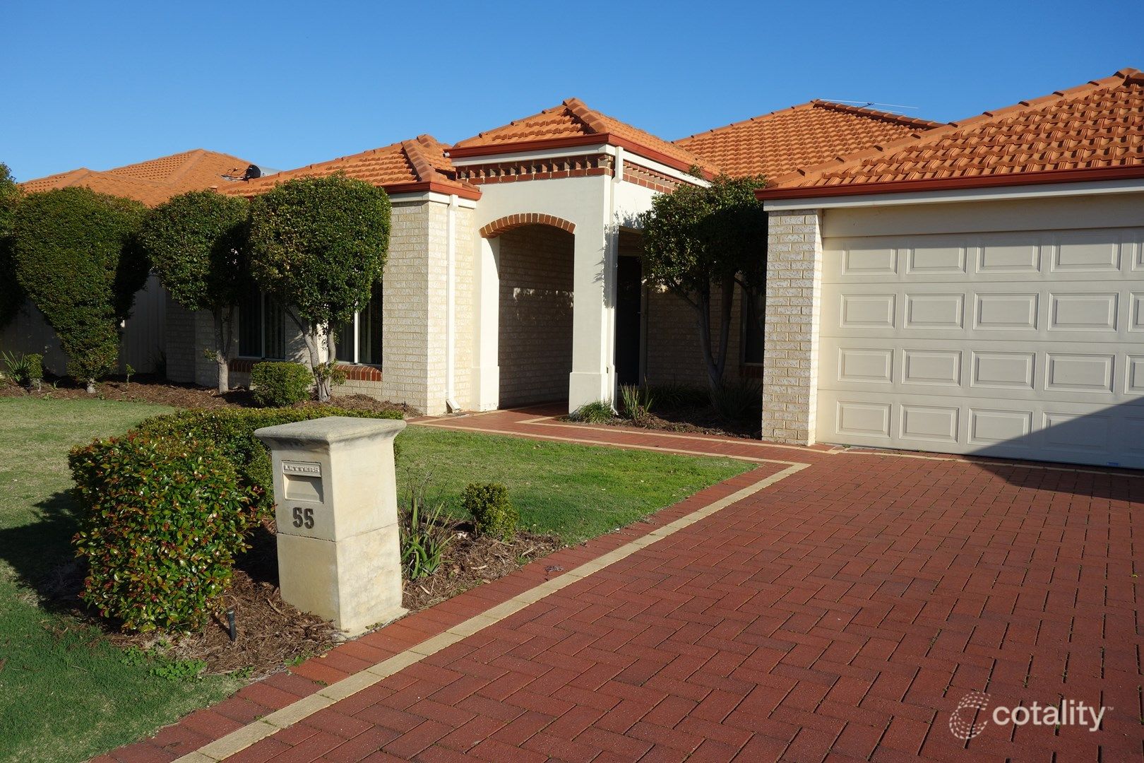 55 St Fillans Bend, Wanneroo, WA 6065
