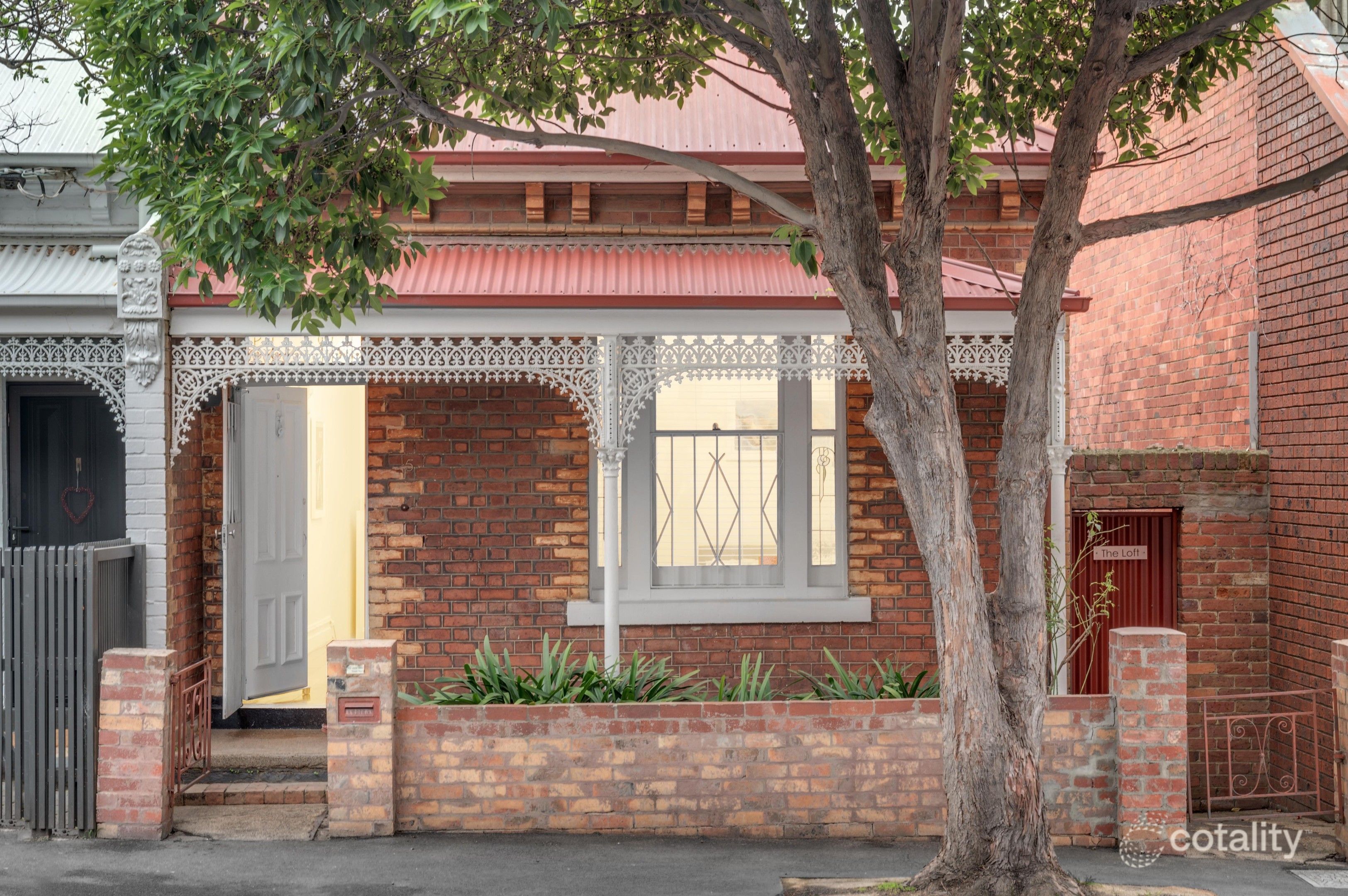 15 Darlington Pde, Richmond, VIC 3121