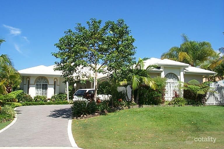 5 Monteclair Ct, Mermaid Waters, QLD 4218