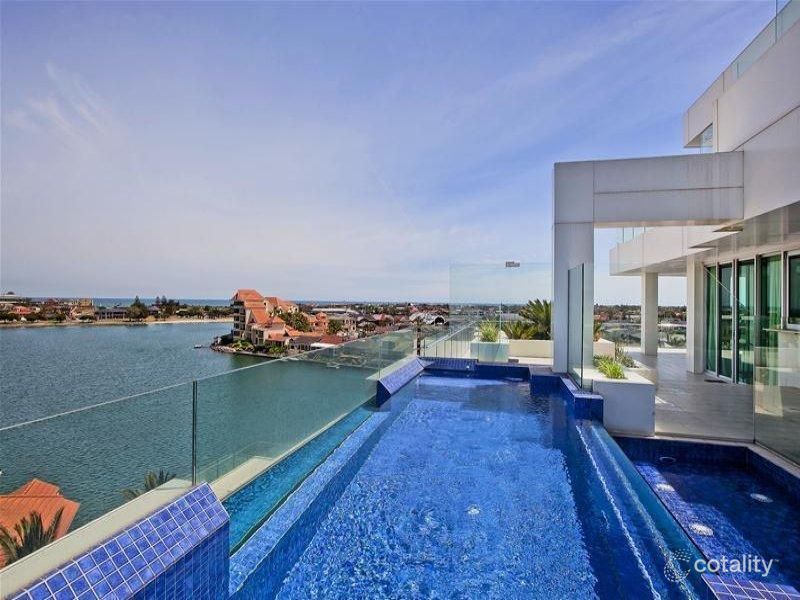 63/155 Brebner Dr, West Lakes, SA 5021