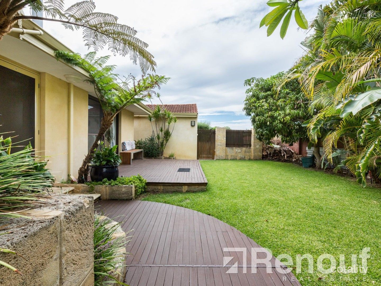 162a Rochdale Rd, Mount Claremont, WA 6010