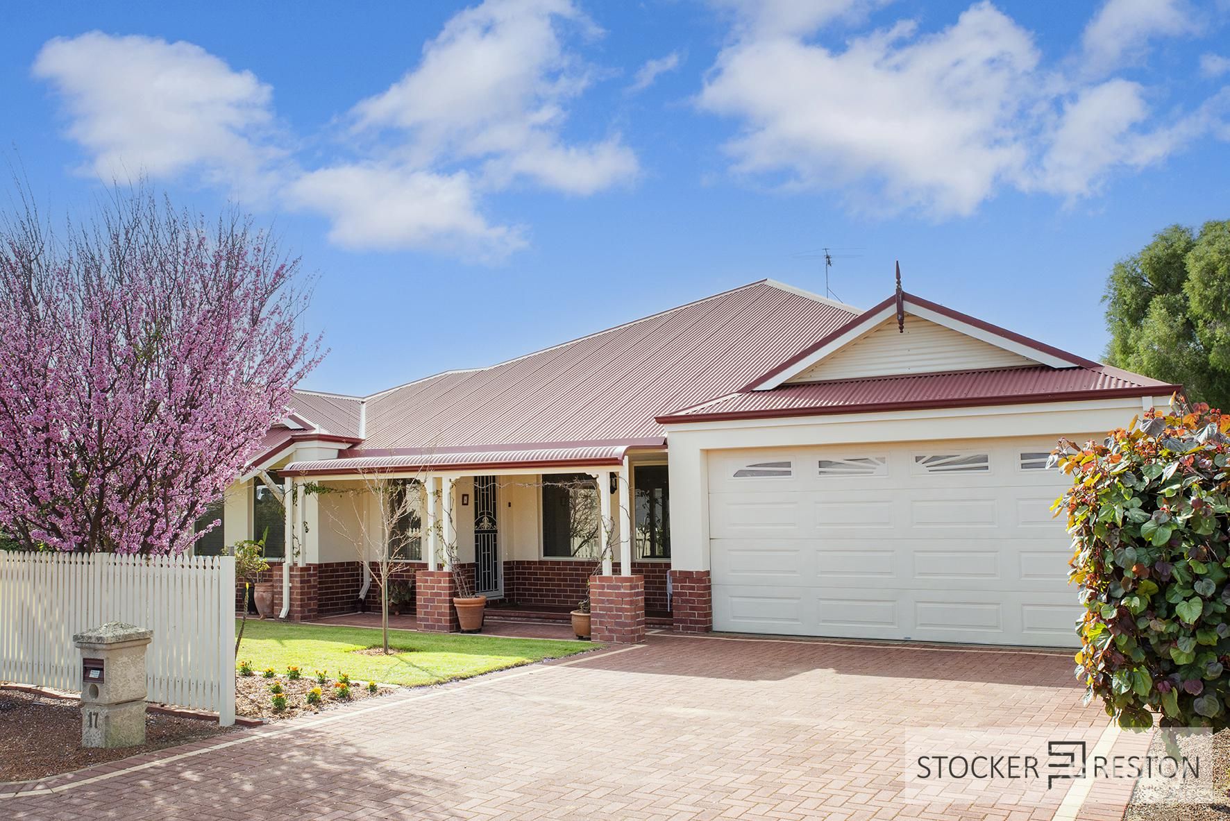 17 Beachgrove Pl, Geographe, WA 6280