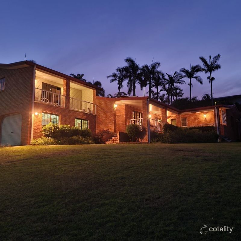 37 Apollo Dr, Clinton, QLD 4680