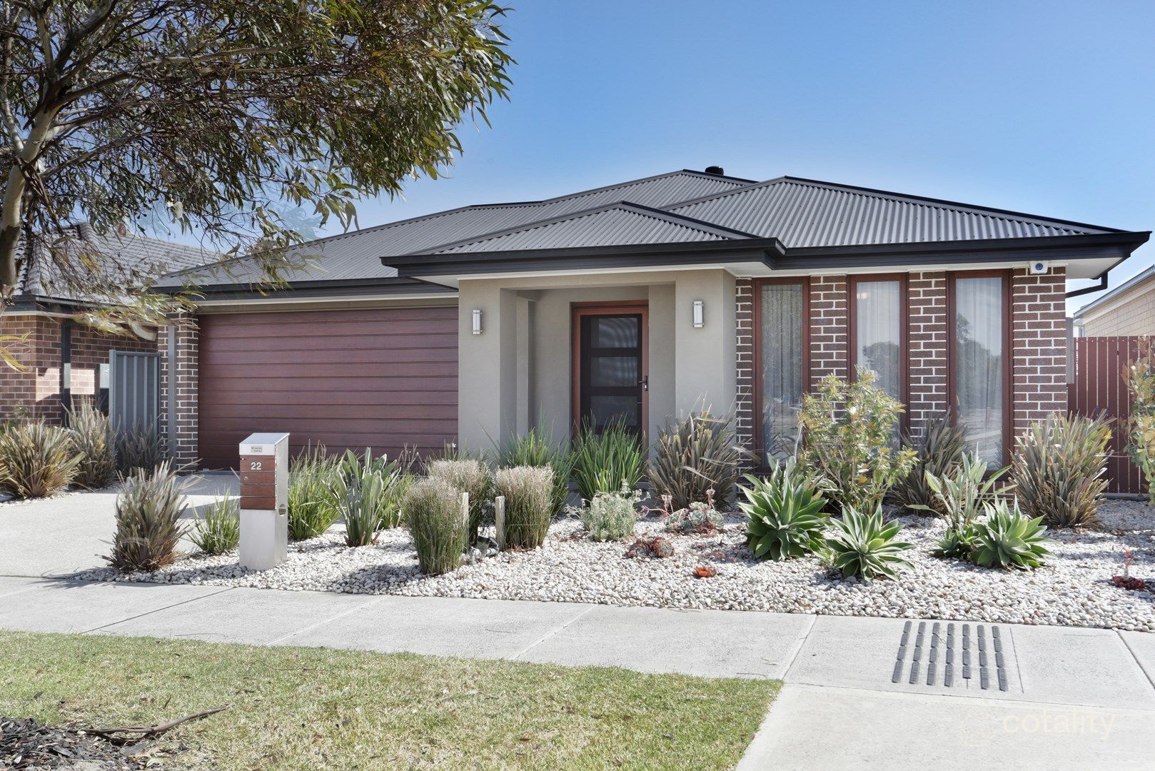 22 Bacchus Rd, Cranbourne West, VIC 3977