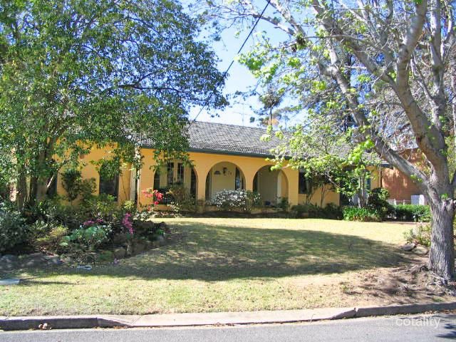 24 Brushford Ave, Castle Hill, NSW 2154