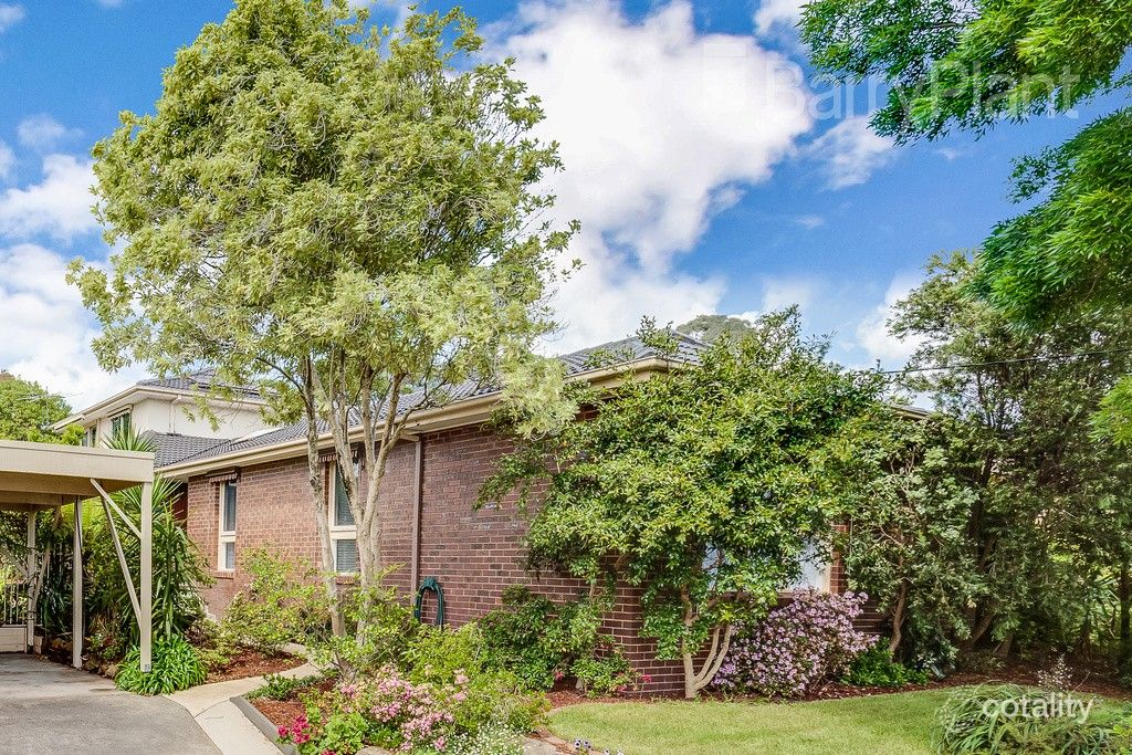 36 Galahad Cres, Glen Waverley, VIC 3150