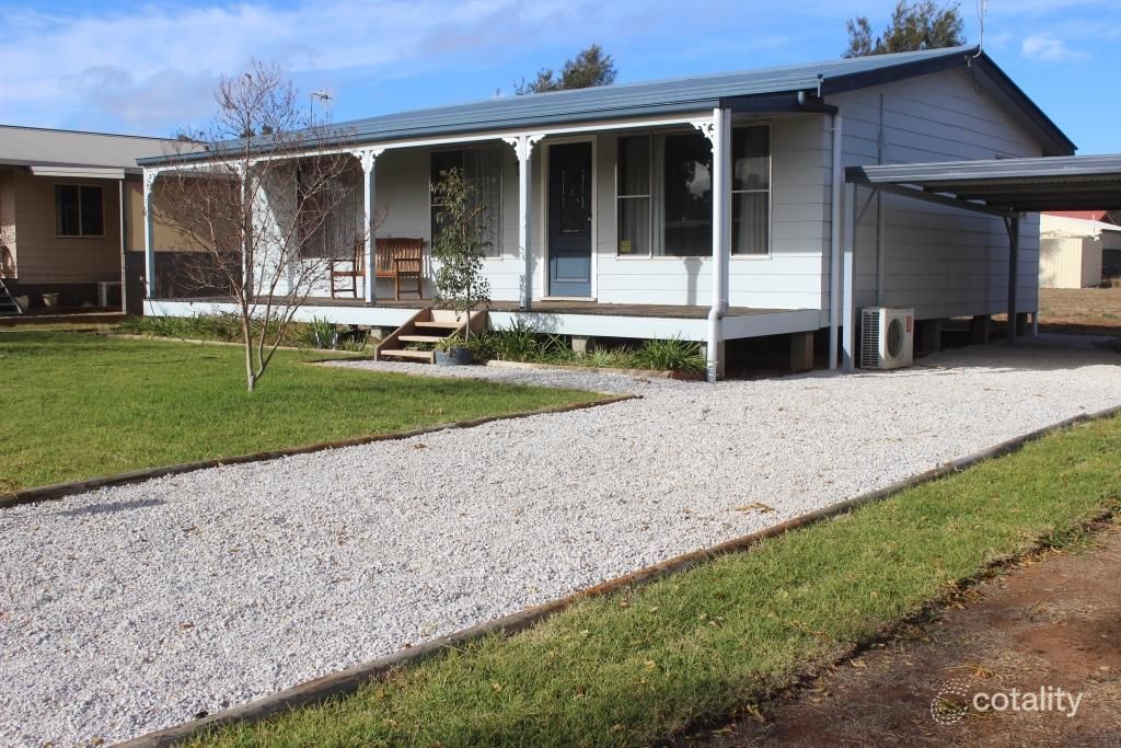94 Bullinda St, Dunedoo, NSW 2844