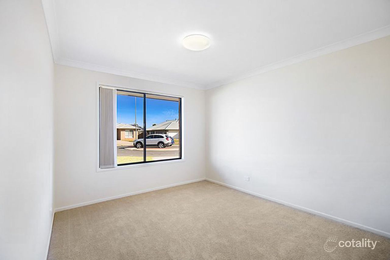 5 Whitley Ct, Glenvale, QLD 4350