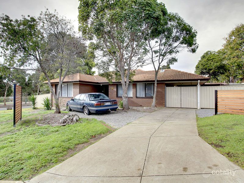 1 Lutana Ct, Morphett Vale, SA 5162