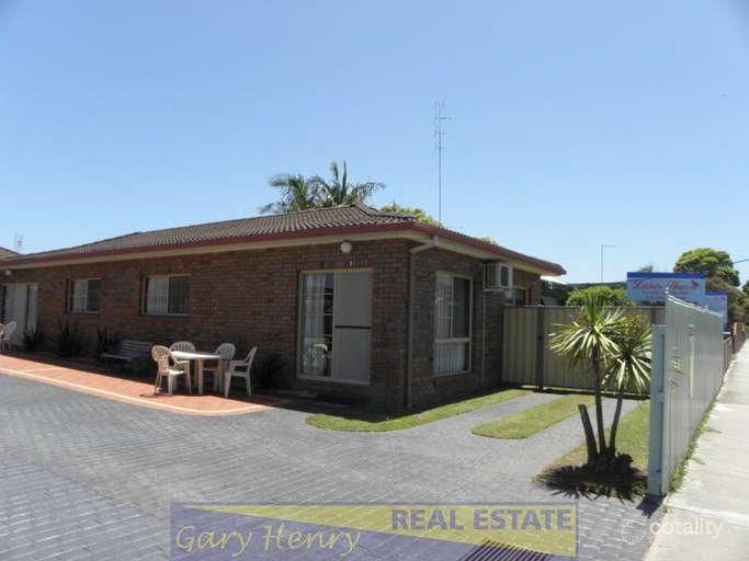 21 Roadknight St, Lakes Entrance, VIC 3909